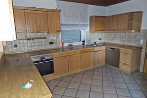 Zwei- bis Drei-Familienhaus
360 m² + 2 Sonnenterrassen +
2 Balkone + 3 Zusatz-Öfen +
Grün + Ruhig – Bayreuth (Kreis) – Vorschaubild 17