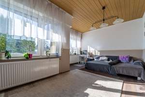 VERKAUFT: Heimeliges 5-Zimmer Reihenmittelhaus mit schönem Garten für die Familie (Erbpacht)  – Die vollständige Adresse der Immobilie erhältst du vom Anbieter., 88045 Friedrichshafen – Vorschaubild 10