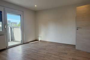 3-Zimmer-Wohnung mit neuer Einbauküche, Südbalkon & Stellplatz – Ansbacher Str. 26C, 91710 Gunzenhausen – Vorschaubild 6