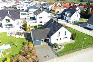 Einfamilienhaus mit großem Garten im Neubaugebiet in Deining. – Neumarkt in der Oberpfalz (Kreis) – Vorschaubild 1