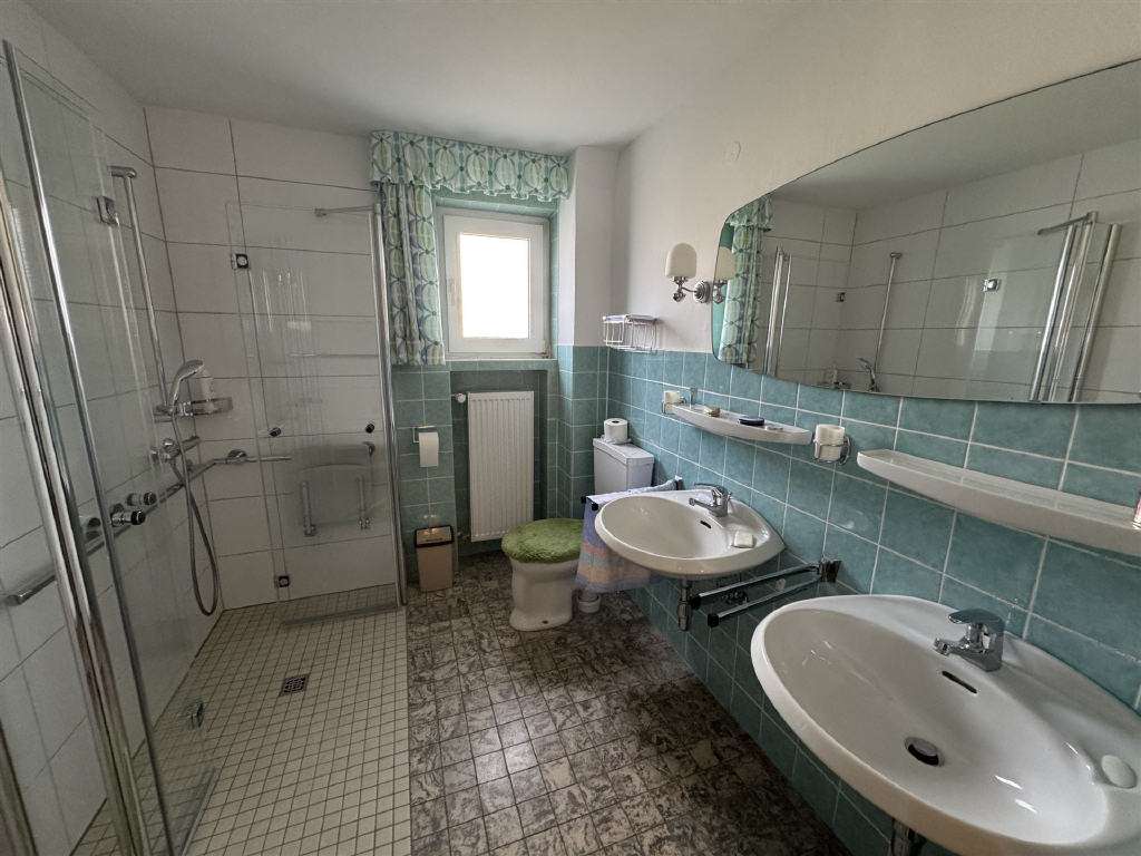 Immobilie in Waldbröl - Großzügiges Wohnhaus mit weitläufigem Grundstück in Hermesdorf - Bild 7