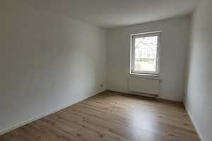 Sonnige Wohnung mit Balkon und Einbauküche* – Augustusburger Straße 149, 9126 Chemnitz – Vorschaubild 9