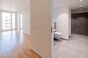 Citynaher Erstbezug: 2-Raum-Wohnung mit modernem Duschbad und Balkon