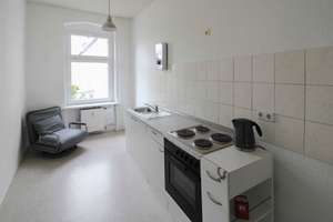 Charmante 1-Zimmer-Wohnung mit Balkon und Holzdielen in Berlin-Neukölln – sofort bezugsfrei – Die vollständige Adresse der Immobilie erhältst du vom Anbieter., 12051 Neukölln (Ortsteil), Berlin – Vorschaubild 3