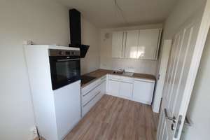 Renovierte Wohnung Mit Küche und Balkon. – Annaberger Str. 32, 9111 Zentrum, Chemnitz – Vorschaubild 2