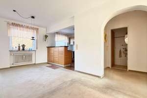 Attraktives Reihenmittelhaus in toller Lage mit Weitblick! – Die vollständige Adresse der Immobilie erhältst du vom Anbieter., 73527 Schwäbisch Gmünd – Vorschaubild 5