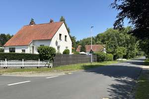 Familie I Gelegenheit I Projekt I Kernsaniertes EFH mit großem Grundstück und Nebengebäude – Magnolienweg 2, 38110 Wenden-Thune-Harxbüttel, Braunschweig – Vorschaubild 2