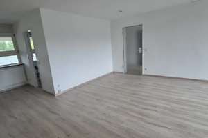 Moderne, lichtdurchflutete 3-Zimmer-Wohnung mit großzügigem Balkon – Tapachstraße 75, 70437 Rot, Stuttgart – Vorschaubild 4