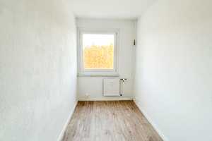 Familien hergehört! TOP 5-Raum-Wohnung mit moderner Einbauküche, 2 Balkonen und 2 Badezimmer! – Wolgograder Allee 68, 9123 Chemnitz – Vorschaubild 17