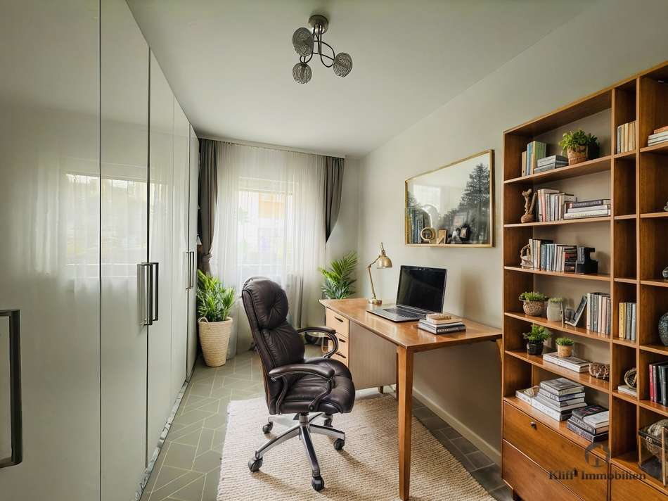 Arbeitszimmer / Kinderzimmer 