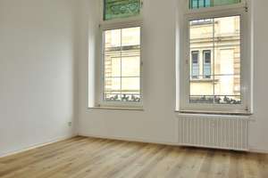 Krefeld - Wohnen am Kaiser-Wilhelm Museum, 1 Zimmer Apartment, modernisiertes Badezimmer – Die vollständige Adresse der Immobilie erhältst du vom Anbieter., 47798 Stadtmitte, Krefeld – Vorschaubild 2