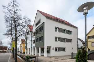 Moderne 4-Zimmer-Wohnung in Laupheim zur Miete – Die vollständige Adresse der Immobilie erhältst du vom Anbieter., 88471 Laupheim – Vorschaubild 11