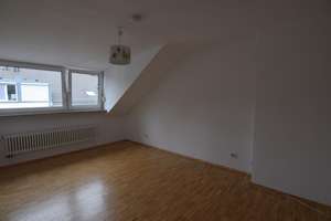 KA-Südstadt, 3-Zimmerwohnung DG – Die vollständige Adresse der Immobilie erhältst du vom Anbieter., 76137 Südstadt, Karlsruhe – Vorschaubild 3