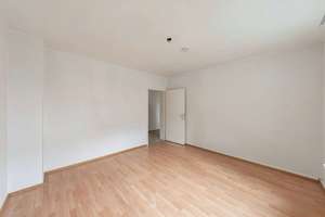 Bereit für Neues. Bezugsfreie 3 Zimmer Wohnung mit Loggia in Köln-Nippes – 50733 Bilderstöckchen, Köln – Vorschaubild 7
