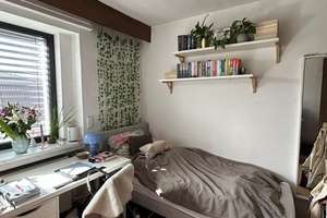 Süße Studentenwohnung mit Balkon u. Einbauküche TOP-LAGE! – Benhauser Str. 22, 33100 Kernstadt, Paderborn – Vorschaubild 2