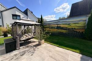 Neuwertige Villa in Best Lage am Golfplatz, Duisburg-Bucholz – Die vollständige Adresse der Immobilie erhältst du vom Anbieter., 47249 Buchholz, Duisburg – Vorschaubild 11