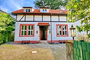 Haus in Traumlage direkt an der Gönneranlage zu vermieten – Die vollständige Adresse der Immobilie erhältst du vom Anbieter., 76530 Innenstadt, Baden-Baden – Vorschaubild 2