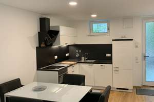 2 Zimmer, hochwertig möbliert, neuwertig in Maxvorstadt ab 1.2.26 – Georgenstraße 26, 80799 Neuschwabing, München – Vorschaubild 2