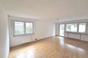 Top helle 2 Zi. Whg. mit großem Balkon und super Schnitt