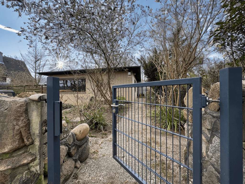 Festpreis!!! Bungalow mit Potenzial in ruhiger Lage!, Hamburg – Bild 2