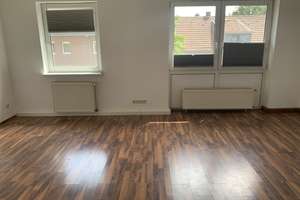✨ Schöne 2-Zimmer-Wohnung mit Tageslichtbad, Garten und neuer Wärmedämmung