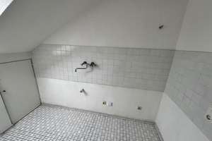 Schöne Dachgeschosswohnung Nähe Innenhafen mit Parkett. – Schlegtendalstraße 5, 47058 Duissern, Duisburg – Vorschaubild 18