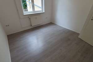 Großzügige 4-Zimmer-Wohnung in Kassel – ideal für WG, Berufstätige oder Familien! – Zentgrafenstraße 180, 34130 Kirchditmold, Kassel – Vorschaubild 5