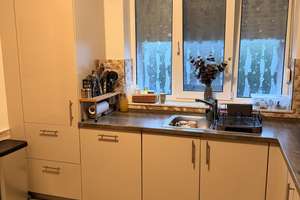 Krefeld - Benrad : Schönes Reihenmittelhaus mit Garten und Stellplatz in Familienfreundlicher Lage  – Am Kempschen Weg 65, 47804 Benrad-Nord, Krefeld – Vorschaubild 10