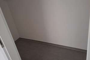 Helle, moderne 4-Zimmer-Wohnung in Oberhausen-Rheinhausen mit Hauscharakter – Poststr. 2, 68794 Oberhausen-Rheinhausen – Vorschaubild 10