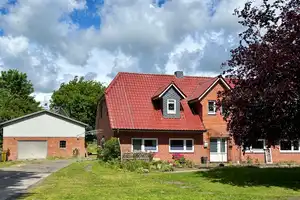 Resthof mit Einliegerwohnung und ca. einem ha Land im idyllischen Büttjebüll – Nordfriesland (Kreis) – Vorschaubild 1