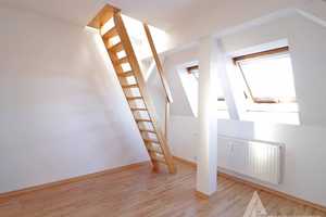 Außergewöhnliche Dachgeschosswohnung mit Balkon! – Freiligrathstraße 2, 39108 Magdeburg – Vorschaubild 2
