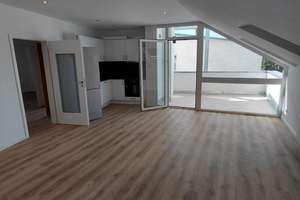 HRO-City, 3 Zi. DG-Penthouse Whg. mit Terr.+Balkon, Erstbezug nach Kernsanierung zu verm. – Patriotischer Weg 55, 18057 Kröpeliner-Tor-Vorstadt, Rostock – Vorschaubild 5