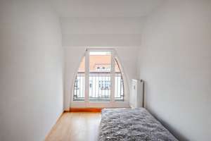 Befristet: Möblierte Dachgeschosswohnung mit Terrasse im Travekiez – Die vollständige Adresse der Immobilie erhältst du vom Anbieter., 10247 Friedrichshain, Berlin – Vorschaubild 7