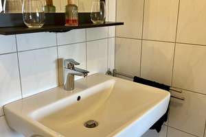 Voll möbliertes Apartment in Mainz | Ideal für Berufstätige & Expats – Die vollständige Adresse der Immobilie erhältst du vom Anbieter., 55120 Mombach, Mainz – Vorschaubild 4