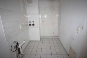 2-Zimmer-Wohnung mit Kochnische und Balkon in Düsseldorf-Unterbilk, Nähe Medienhafen – 40219 Unterbilk, Düsseldorf – Vorschaubild 5