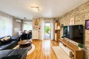 Moderne 2,5-Zimmer-Maisonettewohnung mit traumhaftem Garten in München-Feldmoching/Hasenbergl – Die vollständige Adresse der Immobilie erhältst du vom Anbieter., 80935 Lerchenau-Ost, München – Vorschaubild 3