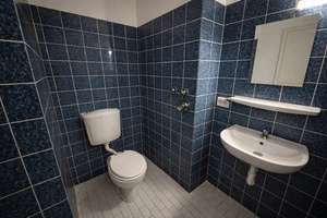 Möblierte 1-Zimmer-Wohnung in ruhiger Lage mit Keller und Stellplatz – Die vollständige Adresse der Immobilie erhältst du vom Anbieter., 81241 Pasing, München – Vorschaubild 3