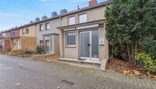 Bild von Modernisiertes Reihenendhaus in schöner Lage von Peine