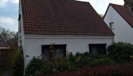 Bild von Freistehendes 2-Familienhaus mit Wintergarten in ruhiger Wohnlage im Herzen von Oberneuland