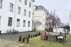 Property thumbnail 3