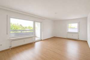 Sehr schöne und gepflegte Wohnung mit Loggia und Blick ins Grüne. – Die vollständige Adresse der Immobilie erhältst du vom Anbieter., 68309 Vogelstang, Mannheim – Vorschaubild 3