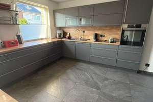 Alt Garbsen - Kernsaniertes Reihenmittelhaus, 5 Schlafzimmer, Wintergarten und Balkon! – Die vollständige Adresse der Immobilie erhältst du vom Anbieter., 30823 Garbsen – Vorschaubild 6