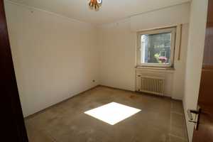 Gräfrath! Sonniger Bungalow mit 5 Zimmern und Garage in ruhiger Lage nahe des Ortskern – Solingen – Vorschaubild 13