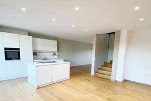 Außergewöhnliche Maisonette mit Dachterrasse & 2 Balkonen in bester Lage direkt am Englischen Garten – Lerchenfeldstraße XXX, 80538 Englischer Garten, München – Vorschaubild 13