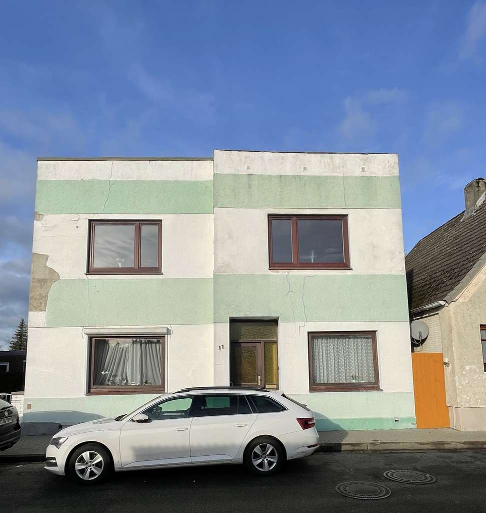 Immobilie in Uetersen - Zweifamilienhaus mit Potential - Bild 0
