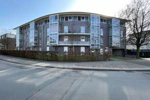2-Zimmer Wohnung mit Balkon und Tiefgaragenstellplatz in Bemerode/Kirchrode