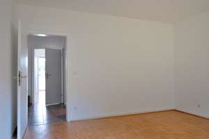 3 ZKB-Balkon am Siegener Giersberg, 73 qm. 657 Kalt. 807 Warm (ohne Gas und Strom) gepfl. Wohnanlage – Die vollständige Adresse der Immobilie erhältst du vom Anbieter., 57074 Siegen, Siegen – Vorschaubild 11