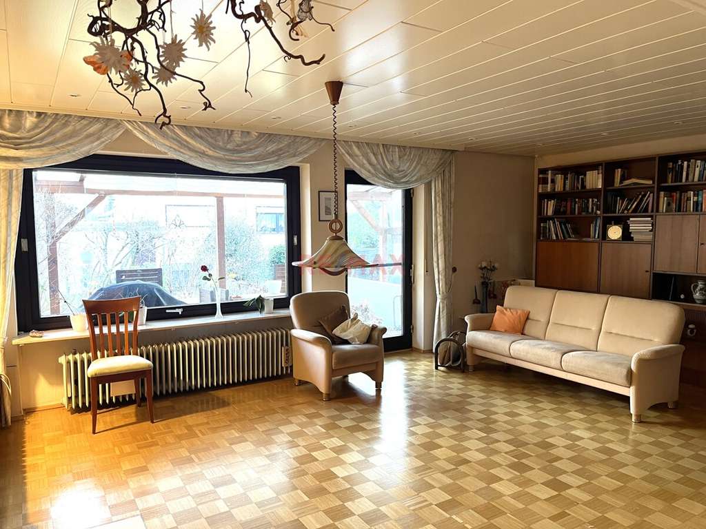 Immobilie in Altrip - Großes Familiennest mit Garage und Extras! - Bild 3