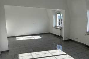 Helle modernisierte 3-Zimmer-Wohnung W-Barmen Nähe Helios Krankenhaus  – Wuppertal – Vorschaubild 1