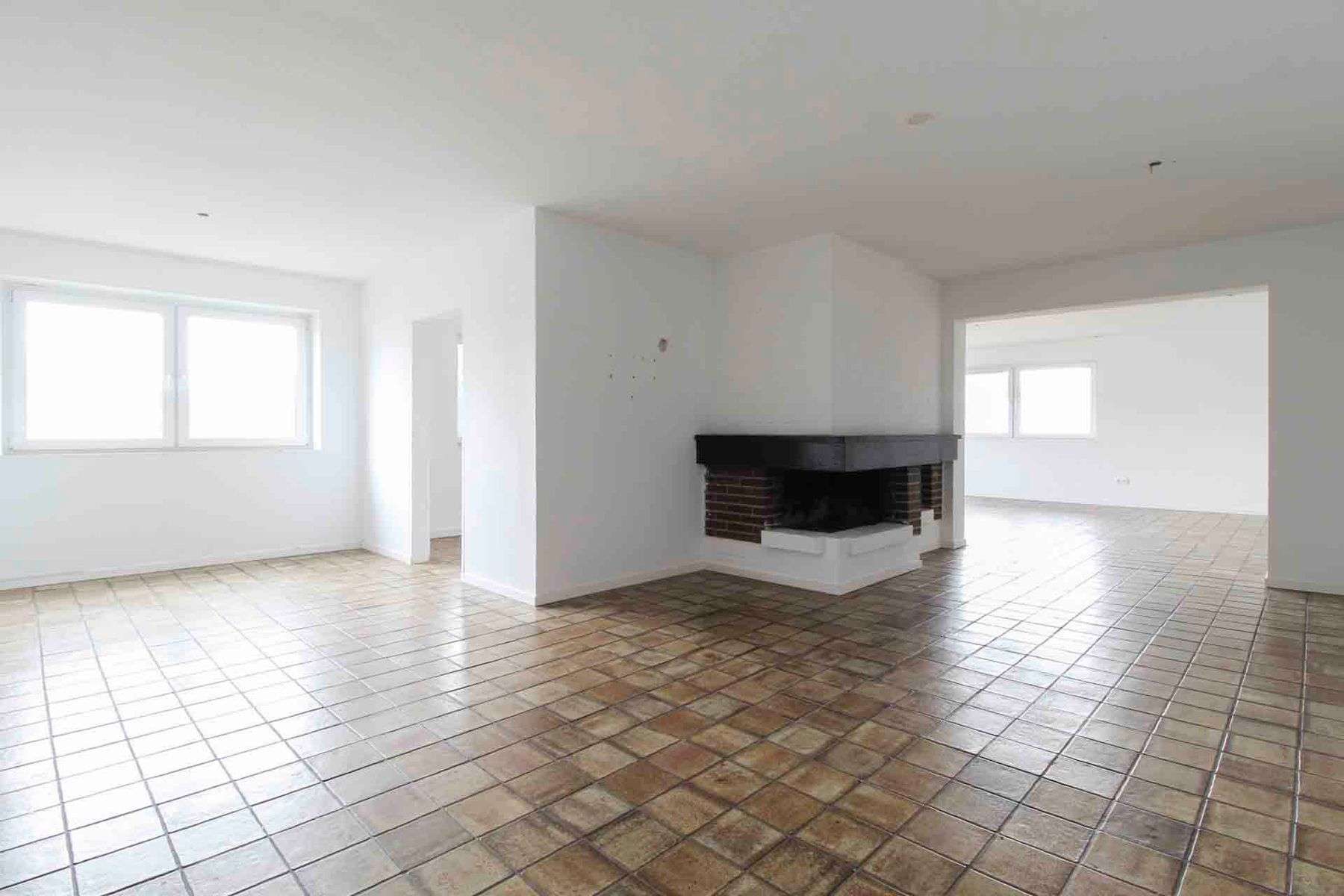 Zentral gelegen: 4,5-Zimmer-Wohnung mit Balkon, Stellplatz & Fußbodenheizung – provisionsfrei, Gütersloh Kreis – Bild 4